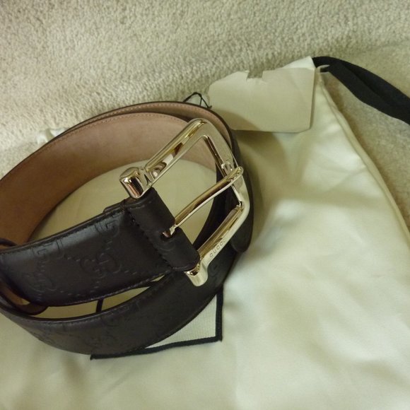 Gucci Ladies \'GG\' Logo Buckle Leather Belt (Brown)